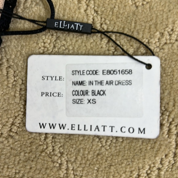 Elliatt Lace Cut Out cocktail midi dress Black nude NWT XS - Picture 8 of 8